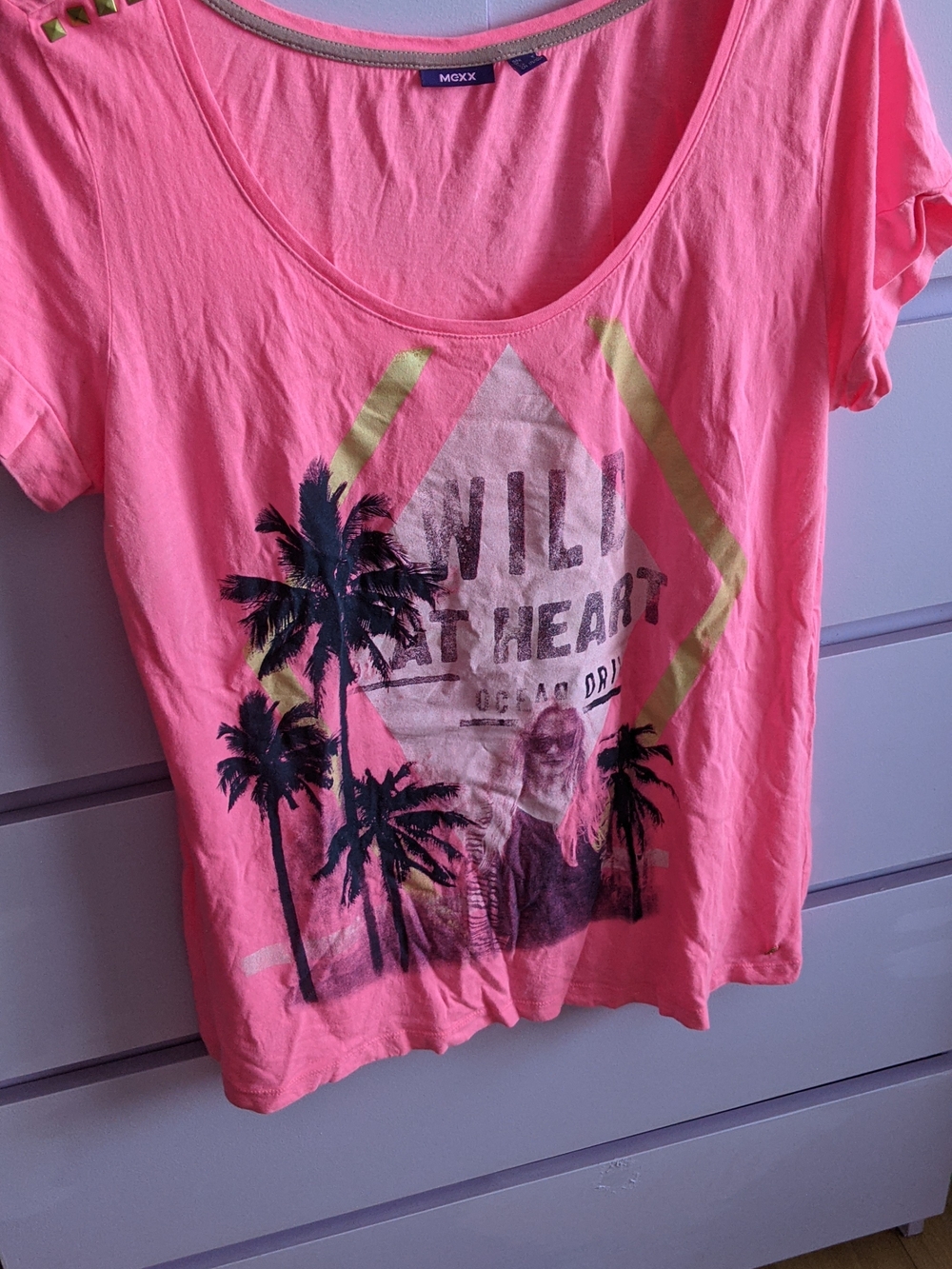 SALE 3 ITEMS FOR 20$ Pure Organic Cotton Pink Tee with Palm